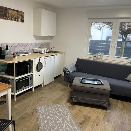Gemuetliche 1-Zimmer Wohnung Mit Eigenem Eingang Wesseling Exterior foto